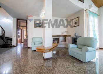 Soggiorno - Villa Via Vincenzo Bellini, Luzzara - photo 10