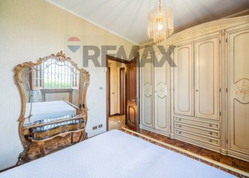 Camera / camera da letto - Villa Via Vincenzo Bellini, Luzzara - photo 17