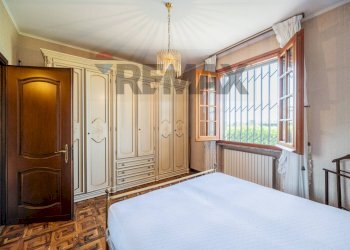 Camera / camera da letto - Villa Via Vincenzo Bellini, Luzzara - photo 19