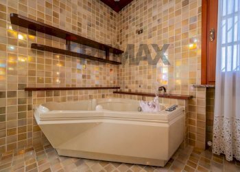 Bagno - Villa Via Vincenzo Bellini, Luzzara - photo 47