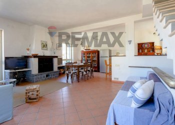 Sala da pranzo - Bilocale via Arimondi
 
19, Pachino - foto 1