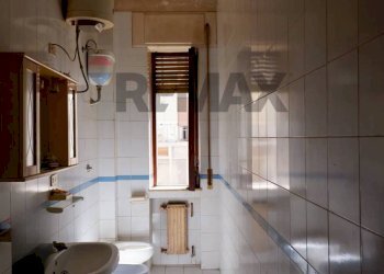 Bagno - Bilocale Via Bernardo Tanucci
97, Caserta - foto 18