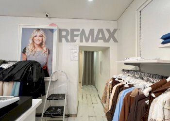 Cabina armadio - Stabile - Palazzo Via Napoli
 
77, Vairano Patenora - foto 9