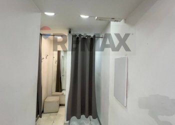 Hall / corridoio - Stabile - Palazzo Via Napoli
 
77, Vairano Patenora - foto 17
