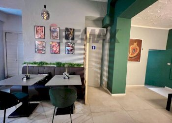 Sala da pranzo - Stabile - Palazzo Via Napoli
 
77, Vairano Patenora - foto 40