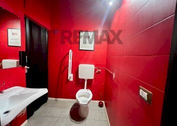 Bagno - Stabile - Palazzo Via Napoli
 
77, Vairano Patenora - foto 56
