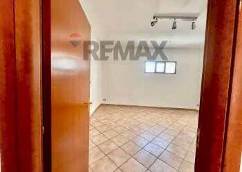 Stanza vuota - Stabile - Palazzo Via Napoli
 
77, Vairano Patenora - foto 89