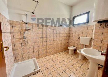 Bagno - Stabile - Palazzo Via Napoli
 
77, Vairano Patenora - foto 94