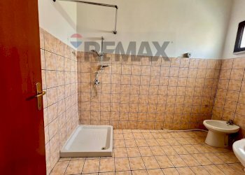 Bagno - Stabile - Palazzo Via Napoli
 
77, Vairano Patenora - foto 95