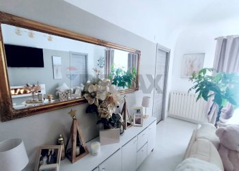 Soggiorno - Appartamento Corso Ricci
 
68, Savona - foto 11