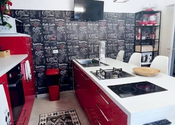 Cucina - Appartamento Corso Ricci
 
68, Savona - foto 14