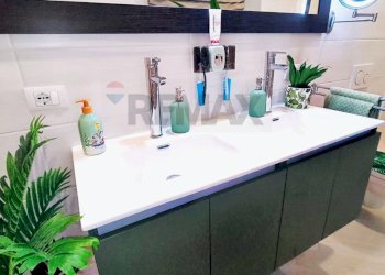 Bagno - Appartamento Corso Ricci
 
68, Savona - foto 35