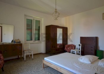 Camera / camera da letto - Semi-detached house Dego - photo 17
