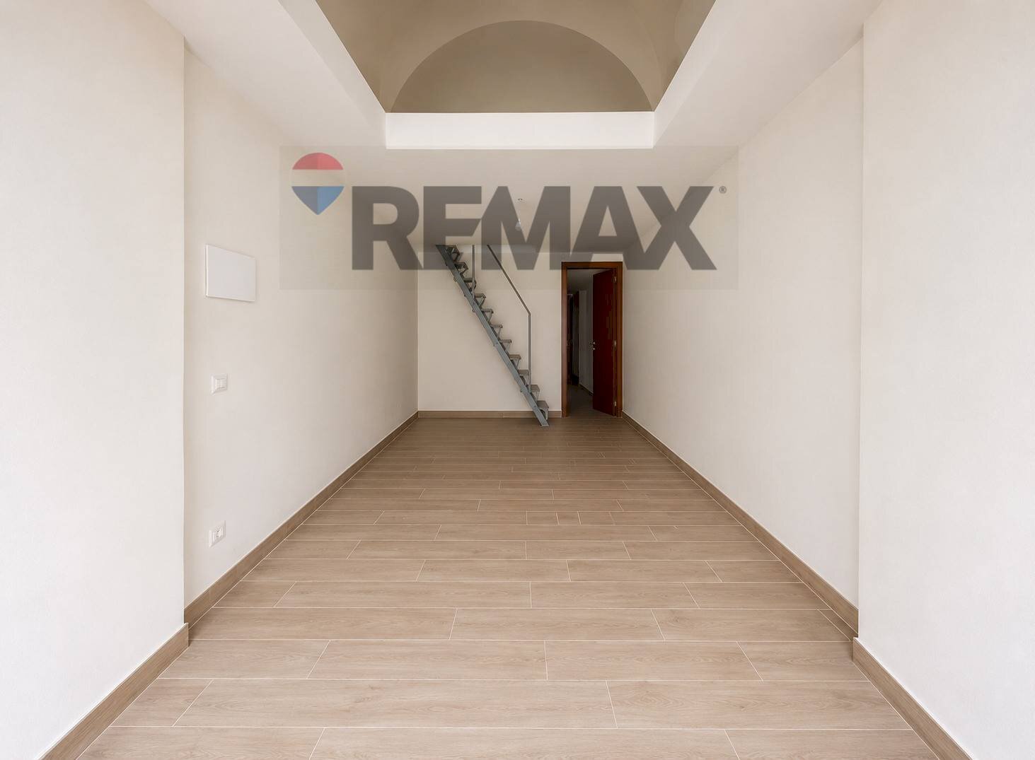 Stanza vuota - Commercial Premises Napoli - photo 3