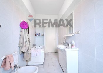 Bagno - Appartamento Via Picena
 
71, Chieti - foto 33