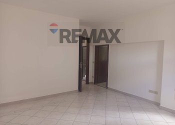 Stanza vuota - Quadrilocale Santa Maria Nuova - foto 2