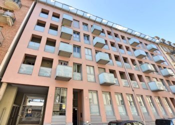 Facciata - Box Via Giuseppe Giacosa
 
28, Torino - photo 9