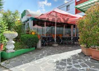 Casa all\'aperto - Bar Tavola Calda - Fredda Pero - foto 1