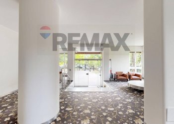 Soggiorno - Ufficio Via Monte Rosa
12, Milano - foto 5
