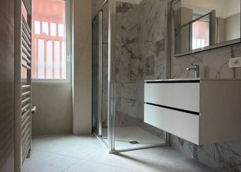 Bagno - Three-room apartment Via Alessandro Volta
 
10, Pero - photo 7