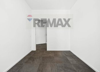 Stanza vuota - Office MAMELI
22, Busto Arsizio - photo 10