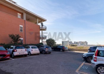Edificio all\'aperto - Attico VIA DI TORRE GAIA
26, Roma - foto 42