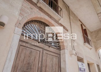 Foto 41 - Stable - Palace Via Tolpada
 
1, Treviso - photo 41