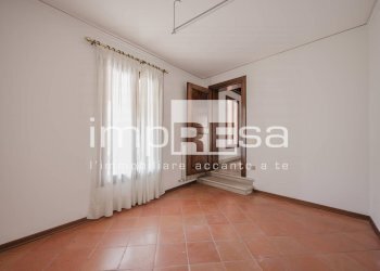 Foto 47 - Stable - Palace Via Tolpada
 
1, Treviso - photo 47