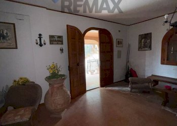 Hall / corridoio - Villa CONTRADA CACULLA
 
32, Monreale - photo 44
