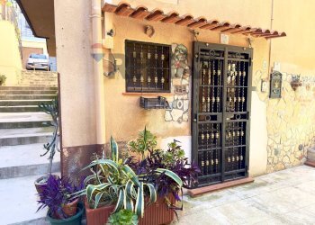 Casa all\'aperto - Casa indipendente Chiasso Piediscalzi
 
1, Monreale - foto 3