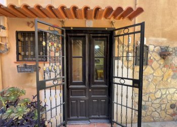 Cantina - Casa indipendente Chiasso Piediscalzi
 
1, Monreale - foto 5