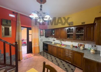 Cucina - Casa indipendente Chiasso Piediscalzi
 
1, Monreale - foto 6