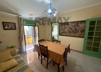 Sala da pranzo - Casa indipendente Chiasso Piediscalzi
 
1, Monreale - foto 12