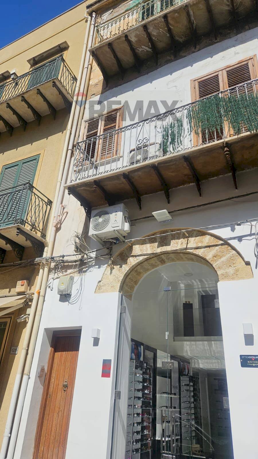 Edificio all\'aperto - Office corso butera
 
523, Bagheria - photo 2