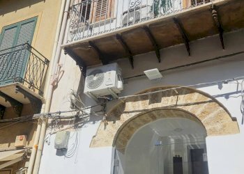 Edificio all\'aperto - Office corso butera
 
523, Bagheria - photo 2