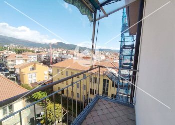Foto 4 - Trilocale Via Aurelia
 
448, Loano - foto 4