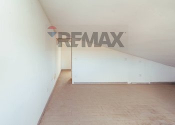 Stanza vuota - Three-room apartment Via dei Platani
 
8, Capena - photo 11