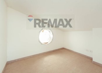 Stanza vuota - Three-room apartment Via dei Platani
 
8, Capena - photo 14