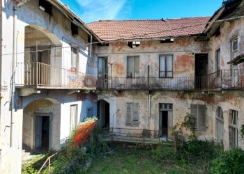 Casa all\'aperto - Stable - Palace Viale Giuseppe Mazzini
 
1, Romagnano Sesia - photo 5