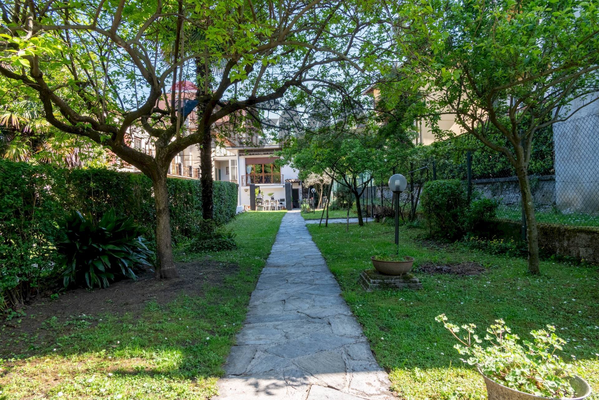 Giardino - Semi-detached house Via Duchessa di Genova
 
53, Stresa - photo 3