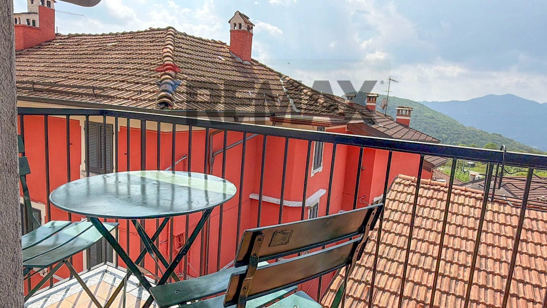 Balcone - Appartamento Via Sappa
35, Armeno - foto 2