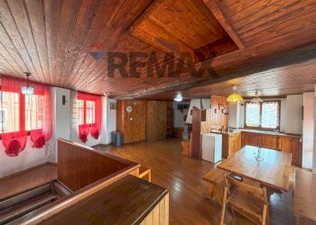 Sala da pranzo - Appartamento Via Sappa
 
35, Armeno - foto 10