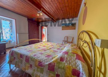 Camera / camera da letto - Appartamento Via Sappa
 
35, Armeno - foto 25
