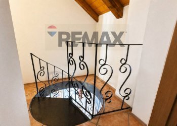 Scale - Semi-detached house Via alla Chiesa
 
1, Meina - photo 11