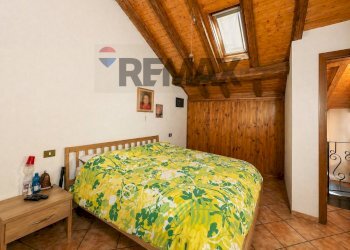 Camera / camera da letto - Semi-detached house Via alla Chiesa
 
1, Meina - photo 12