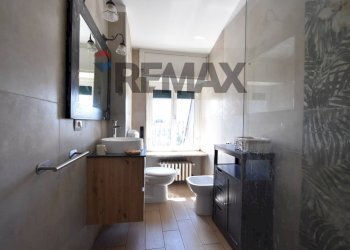 Bagno - Appartamento PIAZZA MATTEOTTI
 
5, Castelletto Sopra Ticino - foto 13