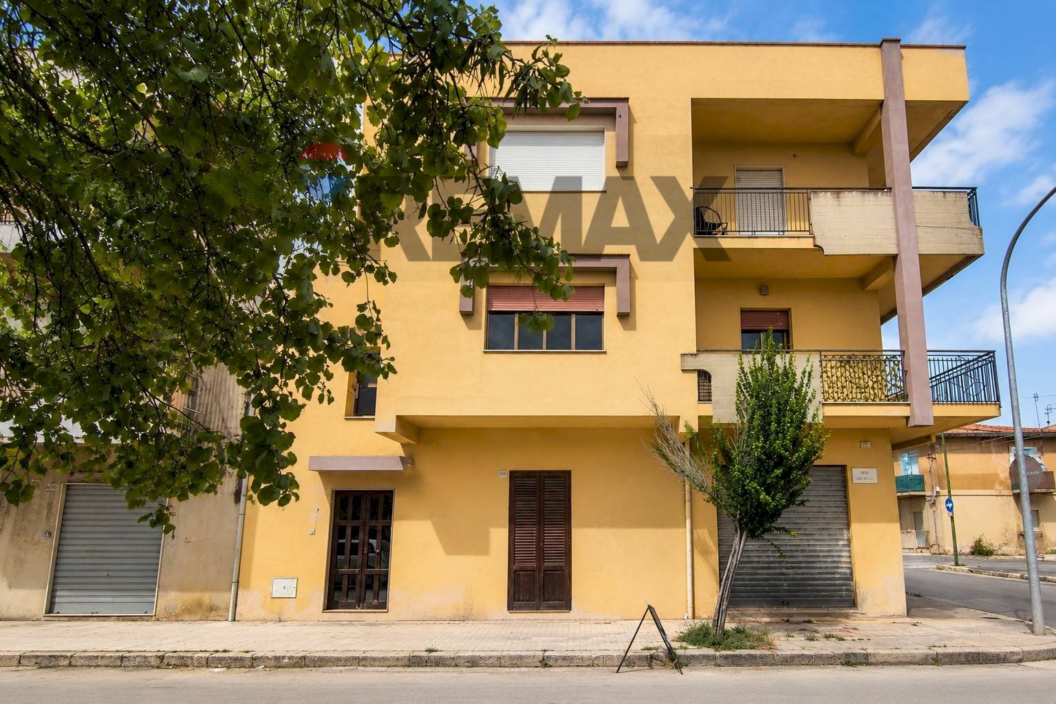 Edificio all\'aperto - Casa indipendente Corso dei Mille
 
200/A, Menfi - foto 1