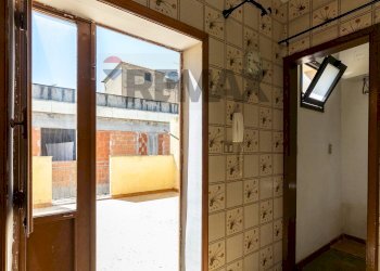Hall / corridoio - Independent house Via Archimede
 
26, Comiso - photo 14