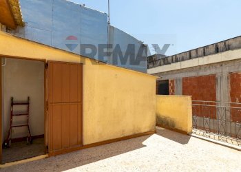Terrazza - Independent house Via Archimede
 
26, Comiso - photo 16
