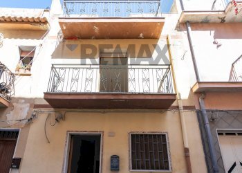 Edificio all\'aperto - Independent house Via Archimede
 
26, Comiso - photo 20